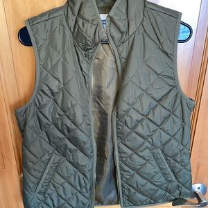 Lightweight olive vest